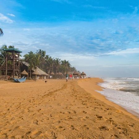 Hotel Prestige Court Residencies Dehiwala-Mount Lavinia Exterior foto