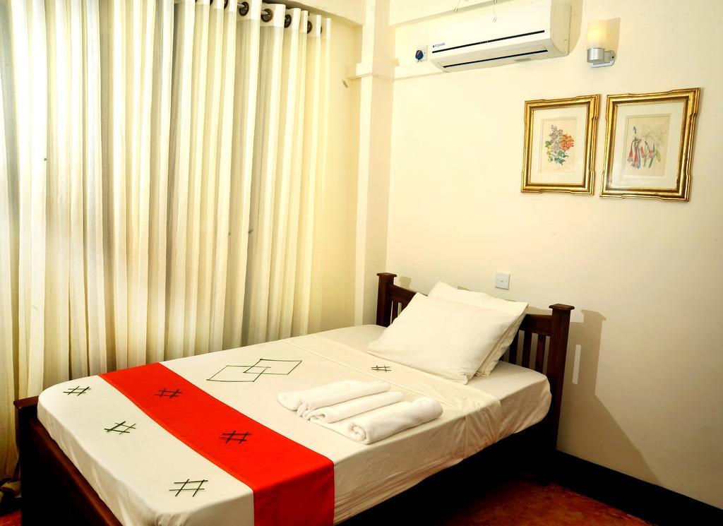 Hotel Prestige Court Residencies Dehiwala-Mount Lavinia Exterior foto