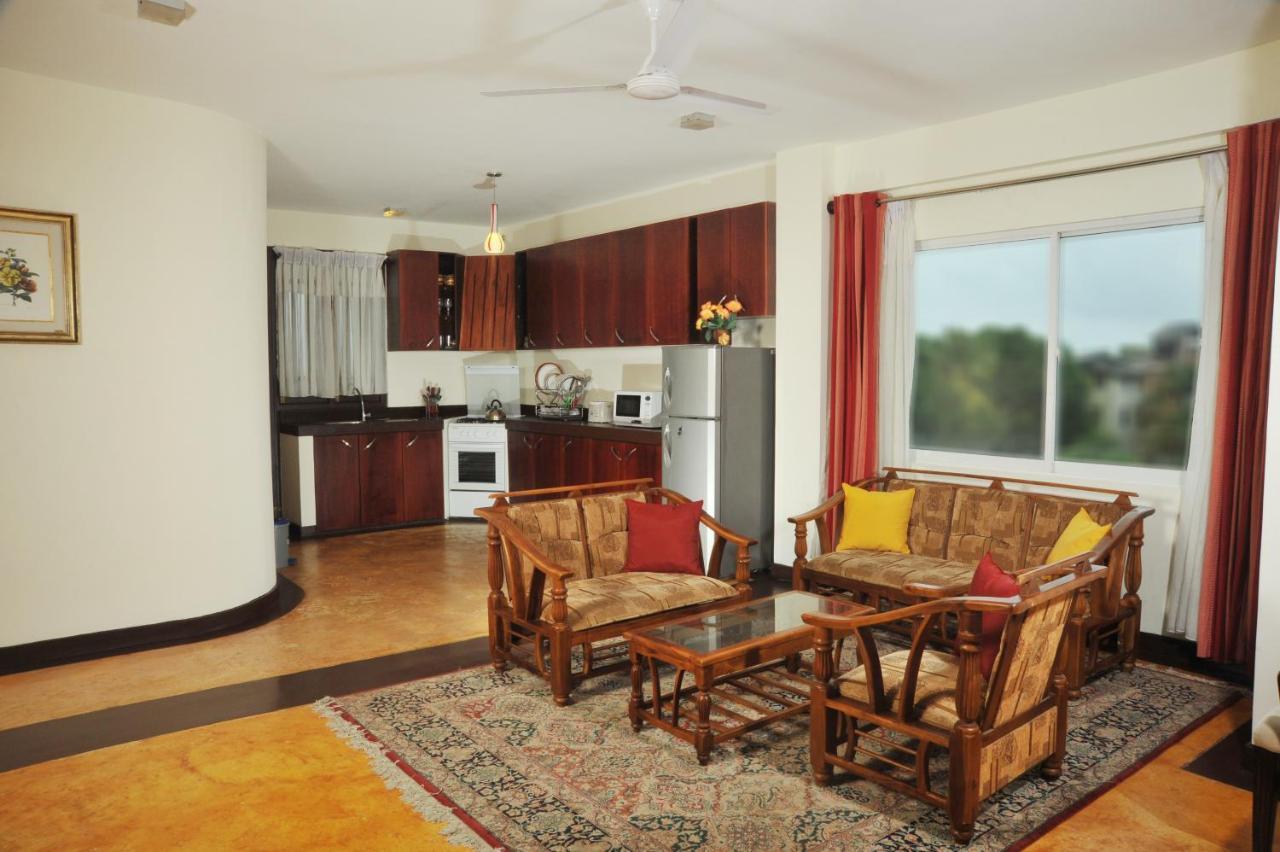 Hotel Prestige Court Residencies Dehiwala-Mount Lavinia Exterior foto