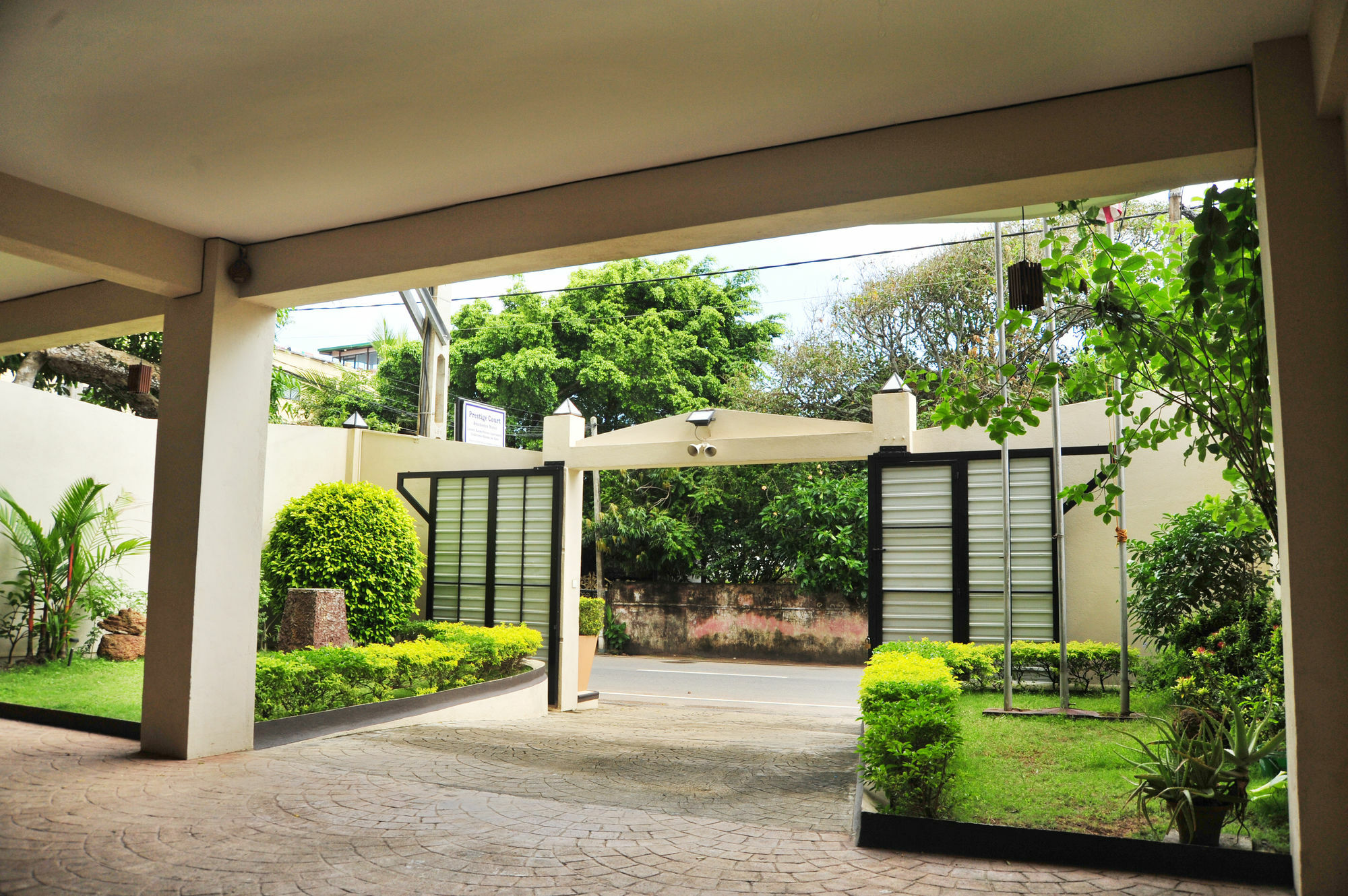Hotel Prestige Court Residencies Dehiwala-Mount Lavinia Exterior foto